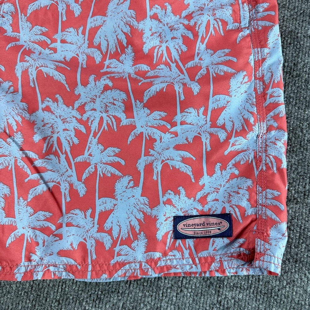 Vineyard Vines Mens Large Swim Trunks Red Palm Tree Mesh Lined Shorts Summer - Picture 2 of 8
